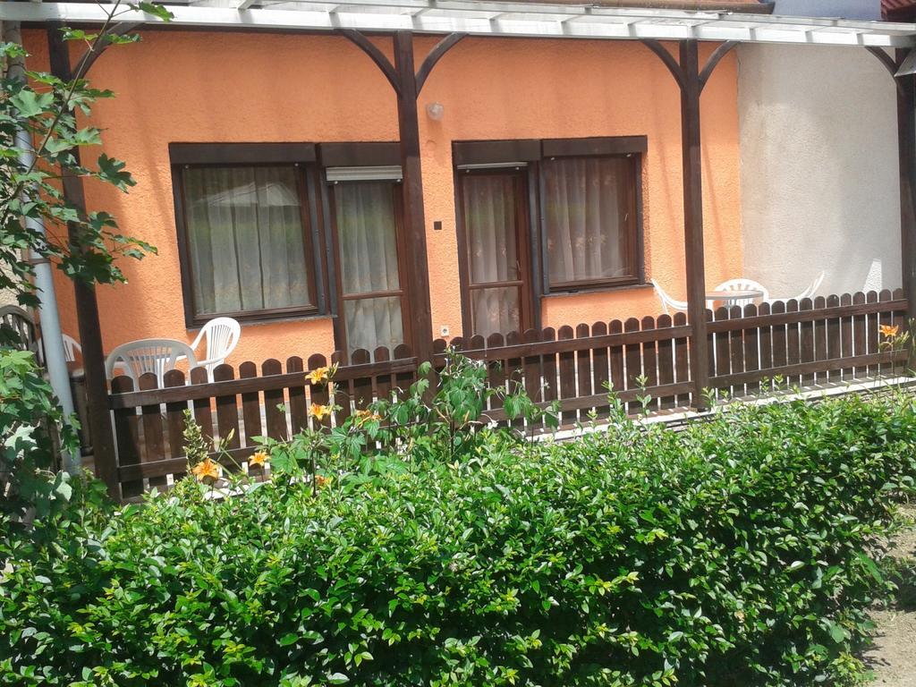 Petra Vendeghaz Leilighet Bük Rom bilde